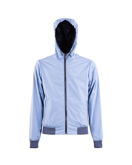 Shop MOORER  Bomber: Moorer bomber "Dennys-STP".
Hoody tecnico reversibile con zip e cappuccio fisso.
Realizzato in tessuto membranato idrorepellente sul dritto e foderato internamente con nylon ultraleggero dalla mano setosa. Tasche con zip in entrambi i lati e fondi polsi e capo in maglia bicolore.
Composizione: 100% POLIESTERE.
Made in Italy.. DENNYS STP-U0454